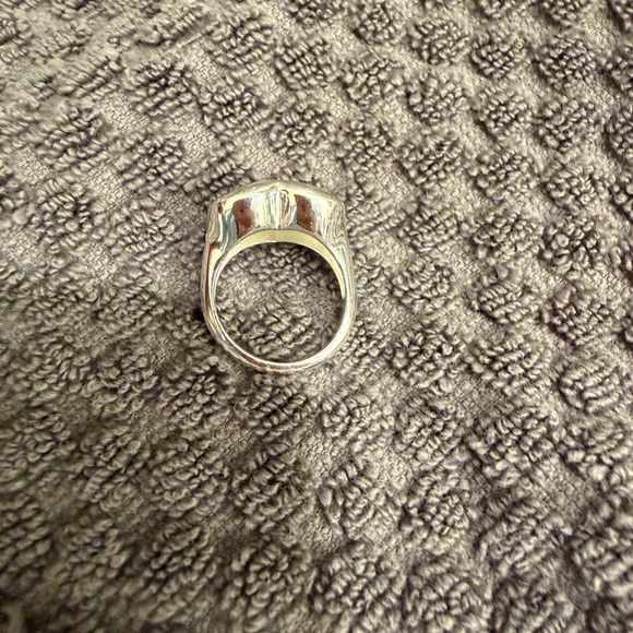 2 TOUS Silver Signet Rings - Picture 3 of 9